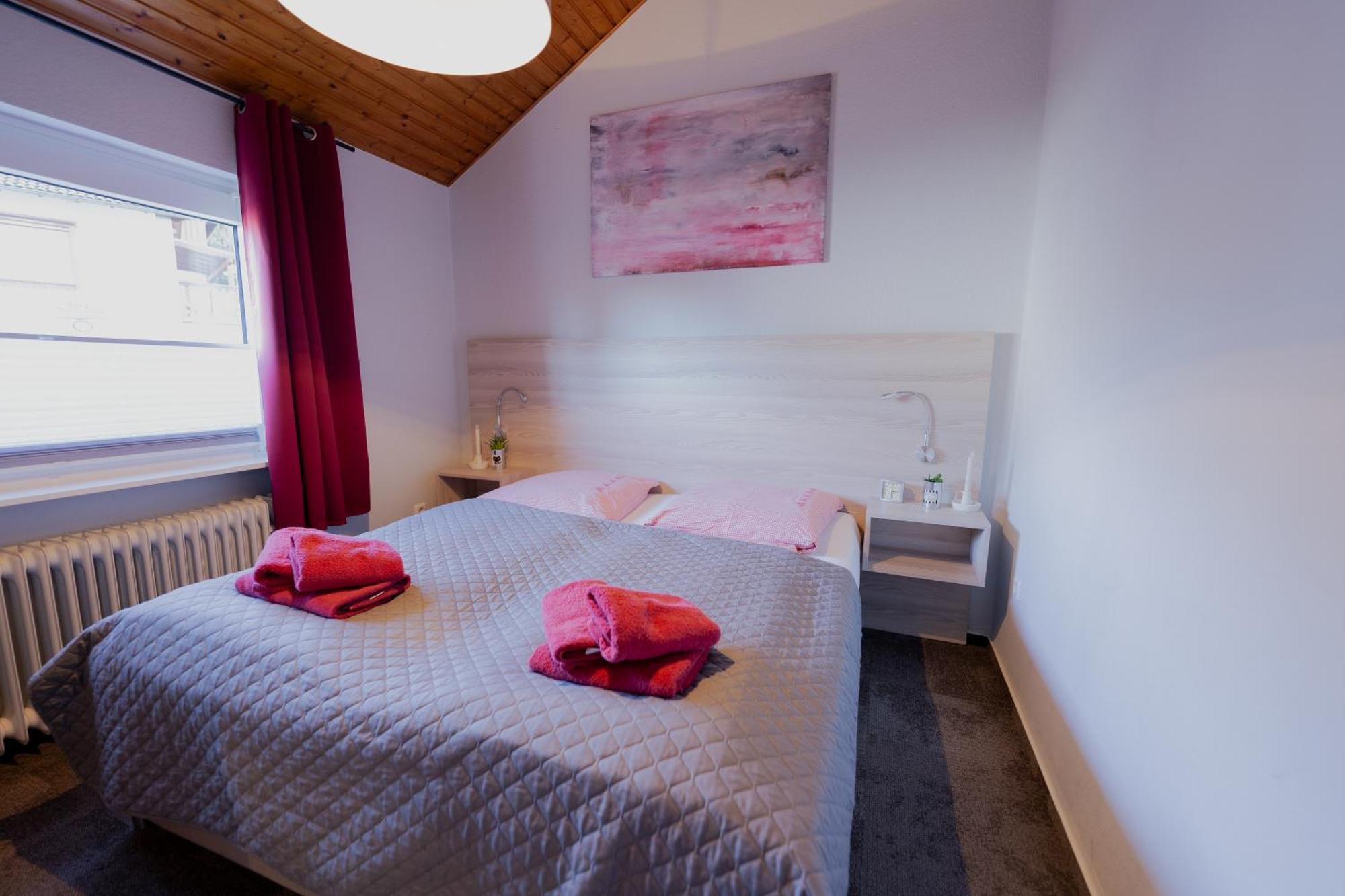 Ferienhaus Schoene Aussicht Ferienwohnung Rot Hemfurth-Edersee Extérieur photo